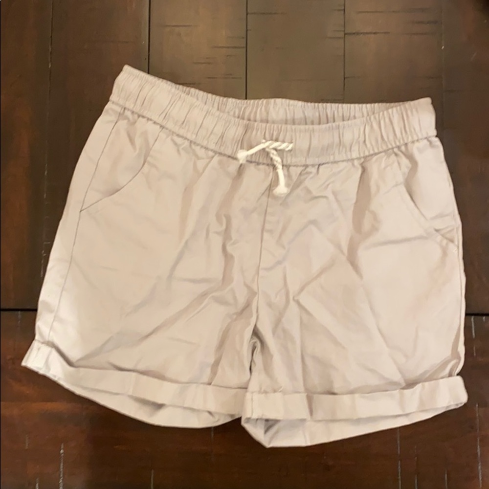 Cute gray shorts